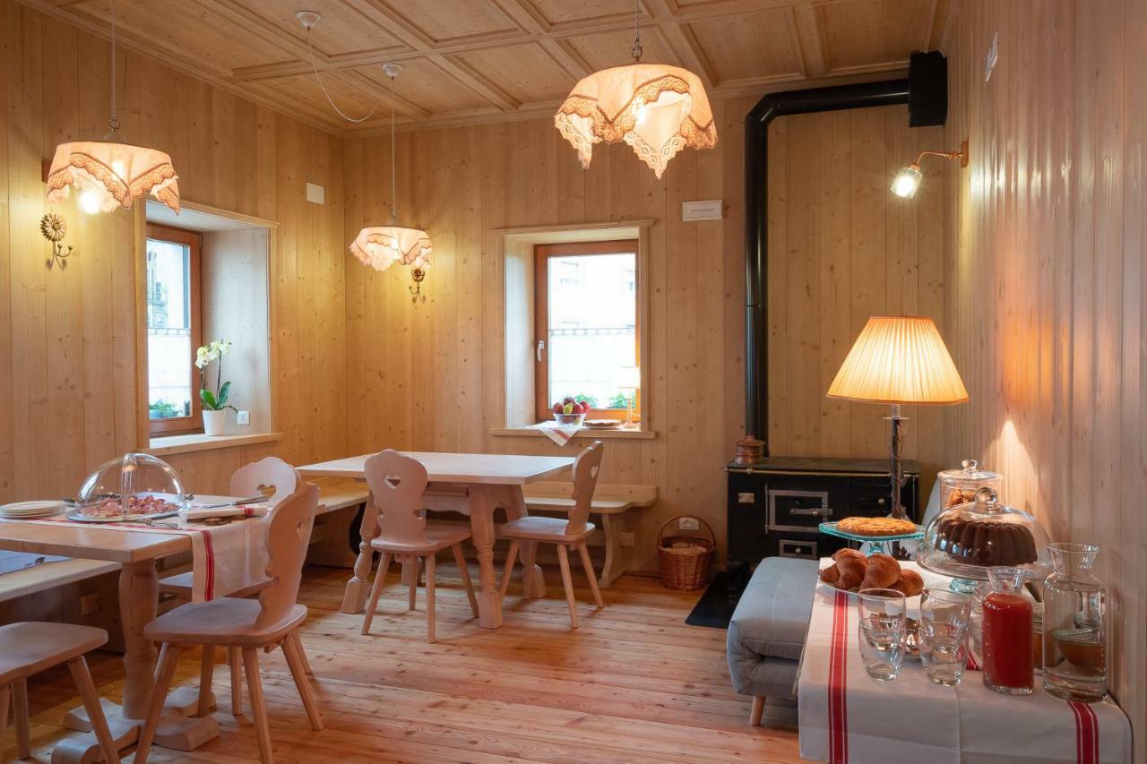 Alpedale Locanda Ovaro Εξωτερικό φωτογραφία