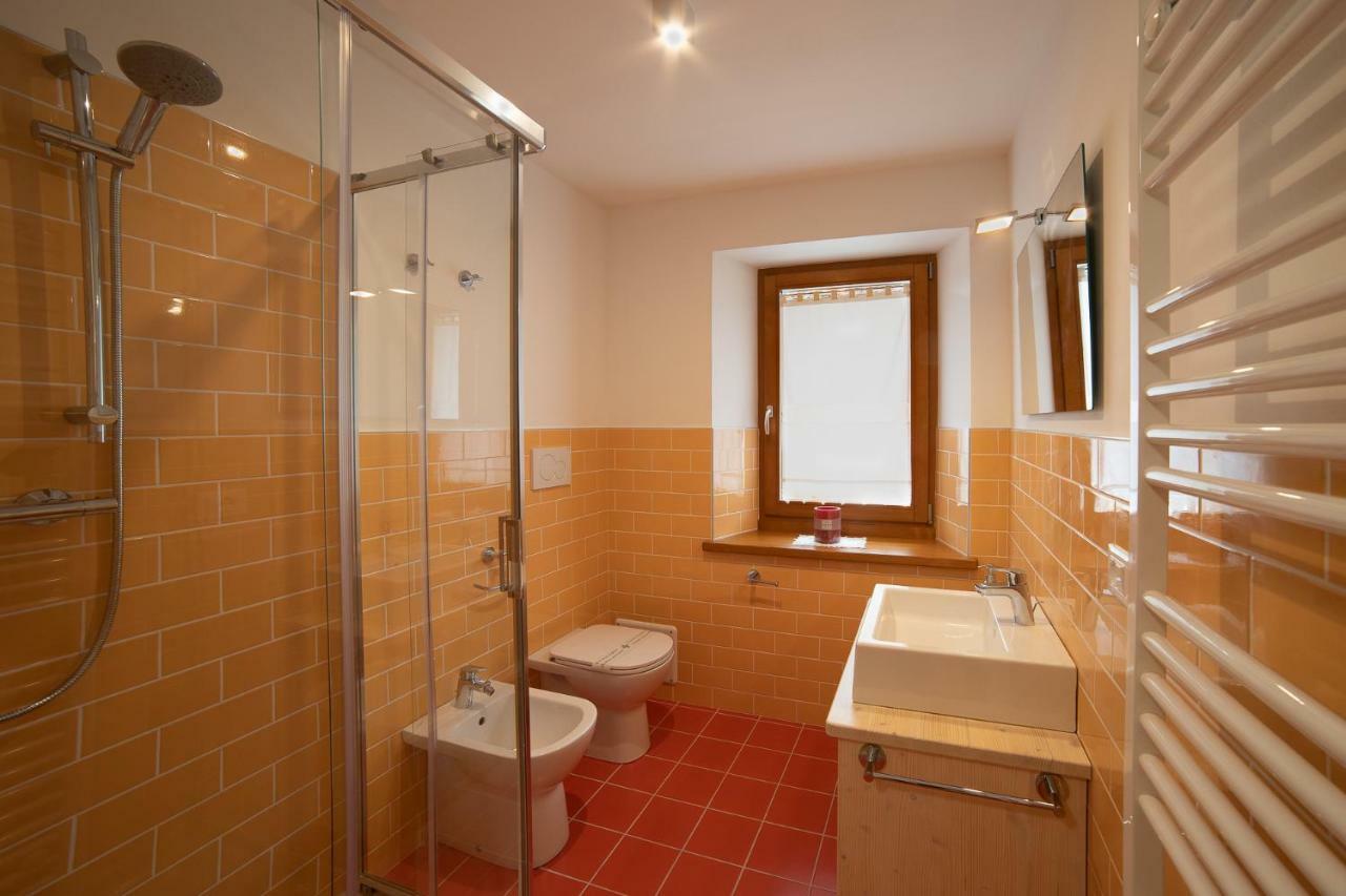 Alpedale Locanda Ovaro Εξωτερικό φωτογραφία