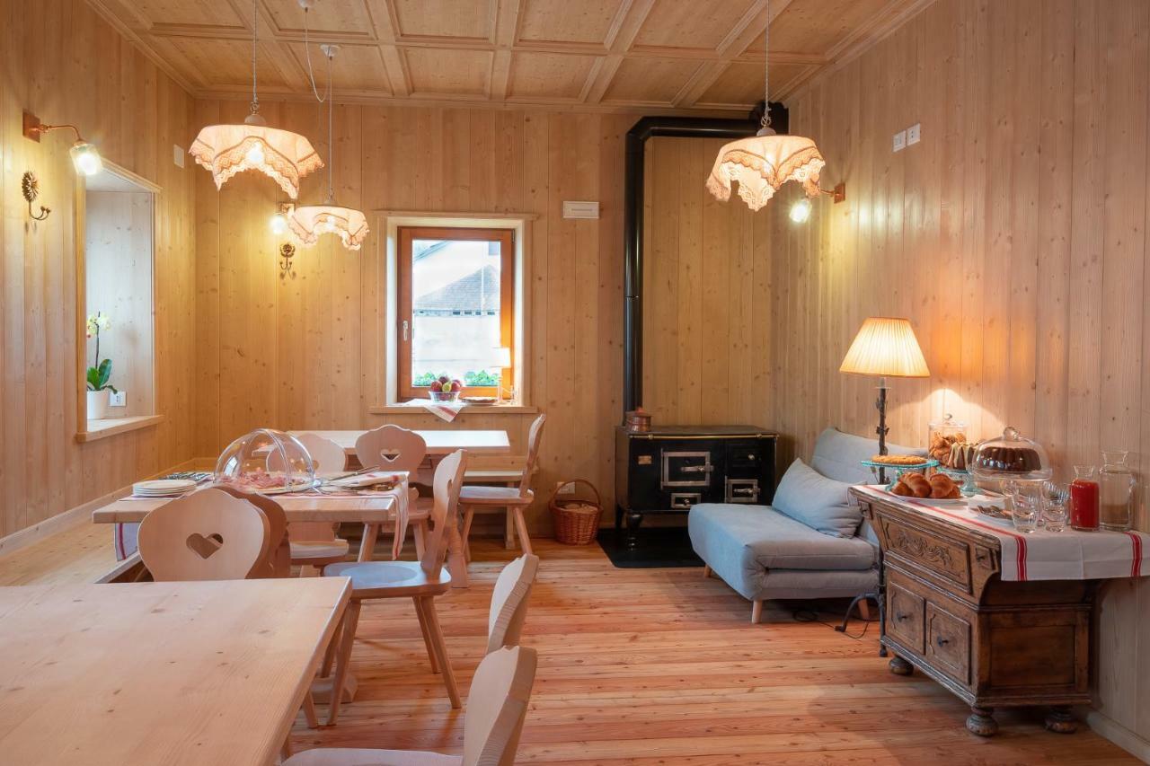Alpedale Locanda Ovaro Εξωτερικό φωτογραφία